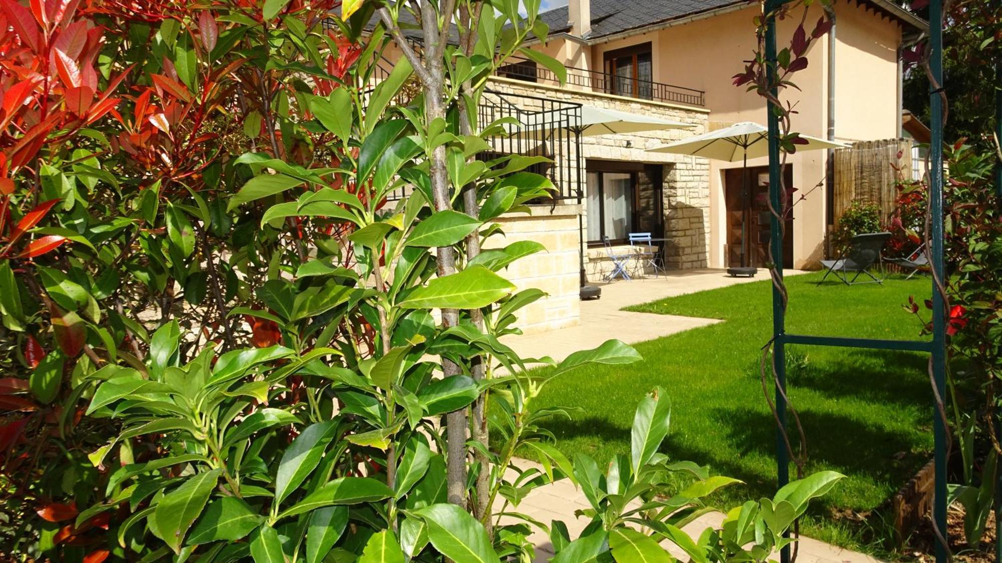 Au Pont De La Gineze Homestay Barjac (Lozere)